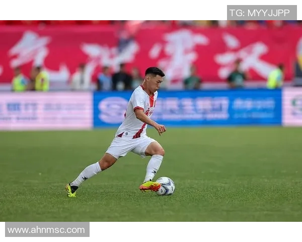 赛后分析：广州足球队与北京足球队球员个人能力对比与表现评估