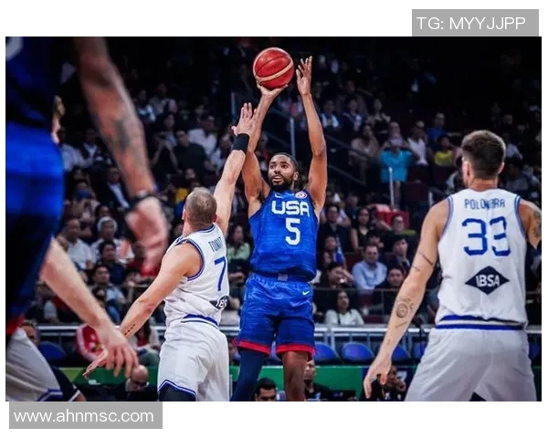 2004年美国男篮对阵立陶宛的经典对决回顾与分析